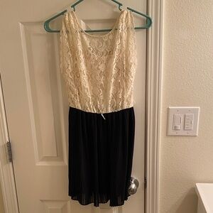 Rewind Cream Lace Dress